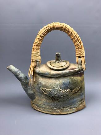 Teapot with Fish