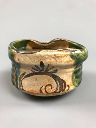 Bowl with velvet bag and wooden box