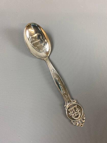 Souvenir spoon - state seal of Georgia with map showing Atlanta and Savannah