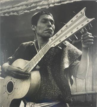 Guitar Player, Tenejapa, MX
