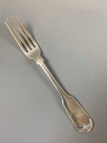 Luncheon fork