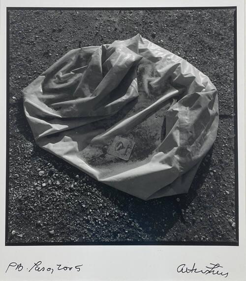 Untitled, Paso
