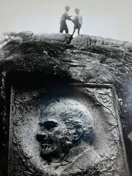 2 Children and Face in Stone, NY
