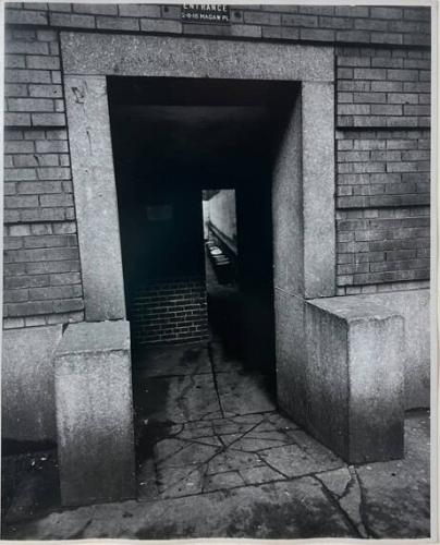 Alleyway, NY
