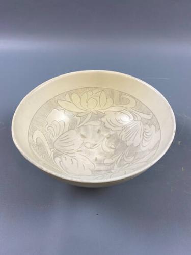 Incised Stoneware Lotus Bowl