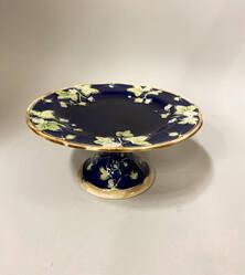 American Majolica Cake Stand