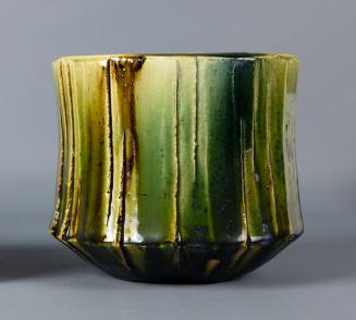 Oribe Mizusashi (Oribe - glazed water jar) (Water jar (mizuhashi))