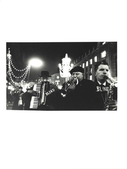 Buskers, Regent Street