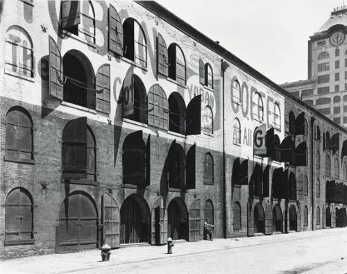 Yuban Warehouse, New York