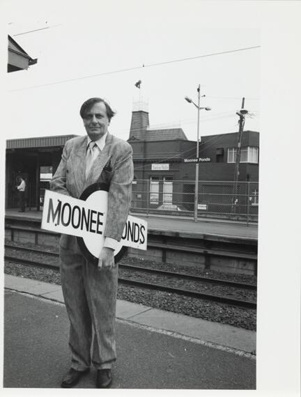 Barry Humphries, Sydney