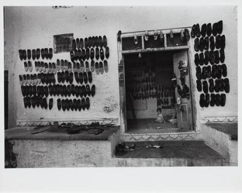 Shoe Shop, Kashmir