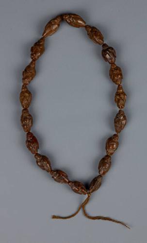 Prayer Beads of Standing Prayer Figures