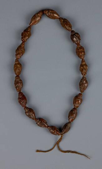 Prayer Beads of Standing Prayer Figures