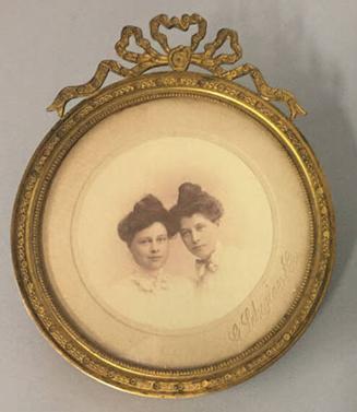 Portrait of two young ladies (most likely descendants of R. T. Crane)